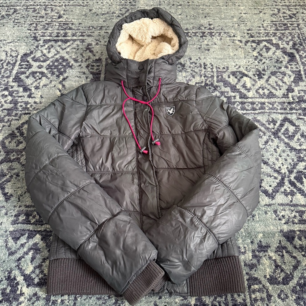 Y2K American Eagle Dark Gray Heavy Puffer Coat with Faux Fur Hood Size Medium